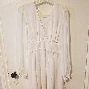 Long sleeve white Wilfred / Aritzia dress